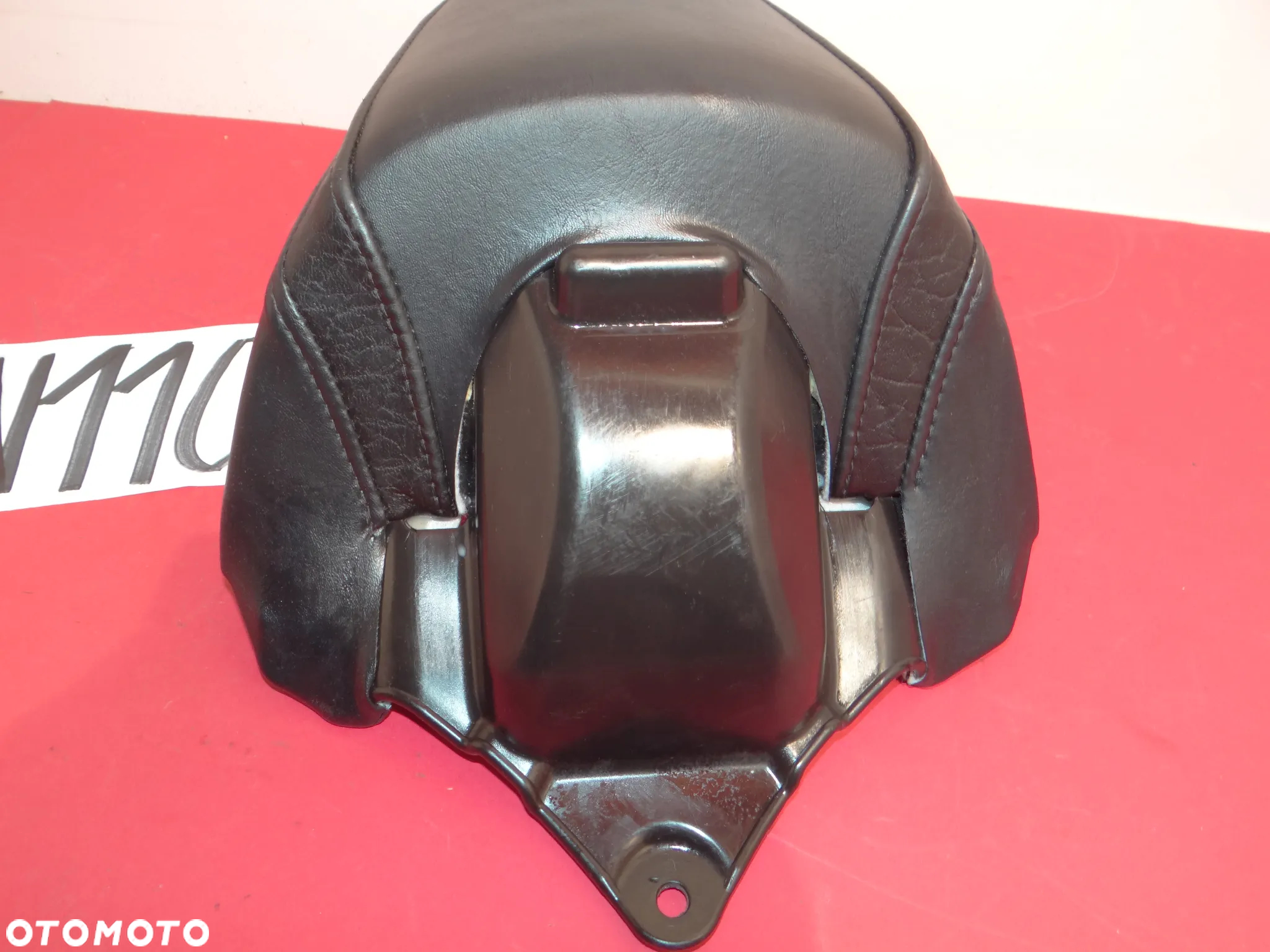 Harley Davidson V-Rod VRSCA SIEDZENIE PASAŻERA TYŁ 03-07r. NOWE  N110 - 6