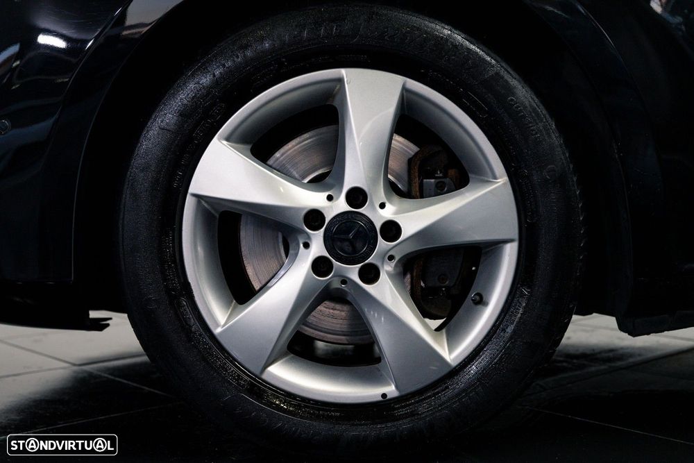 Mercedes-Benz V 220 d Exclusive - 9