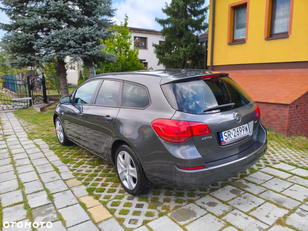 Opel Astra 1.7 CDTI Enjoy - 4
