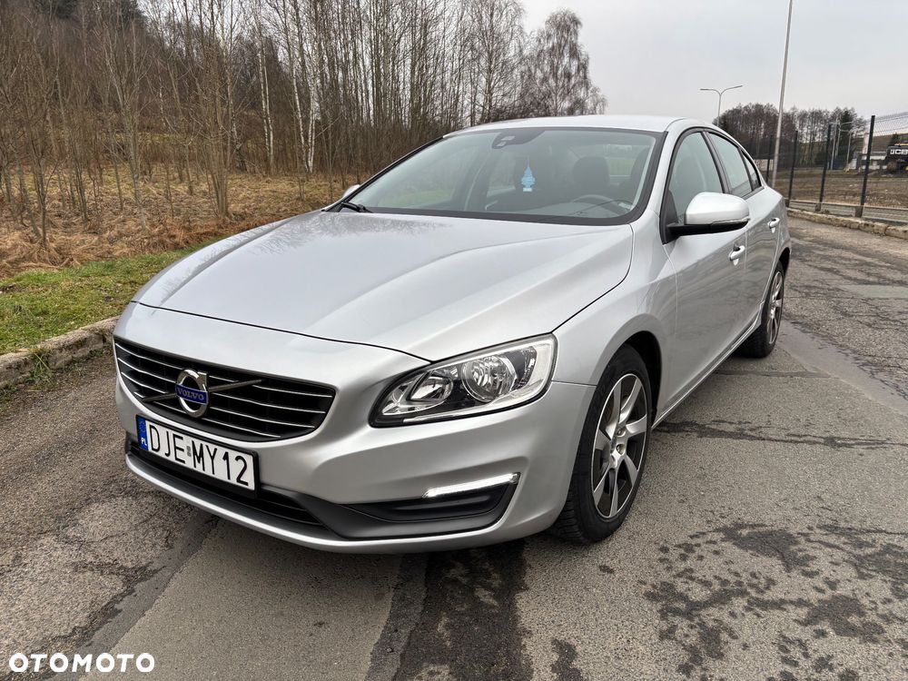 Volvo S60 D3 Geartronic Kinetic - 1