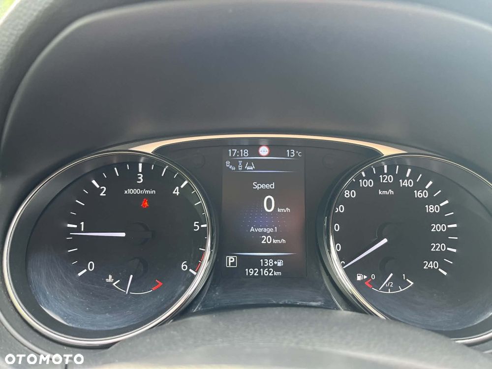 Nissan X-Trail - 18