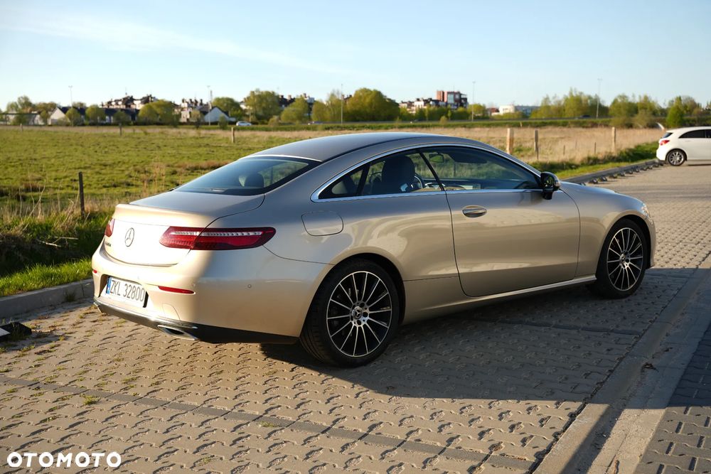 Mercedes-Benz Klasa E 220 d 9G-TRONIC Avantgarde - 4