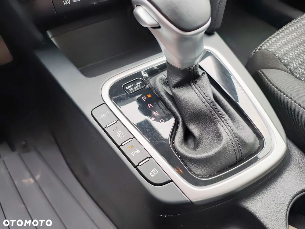 Kia XCeed 1.5 T-GDI M DCT - 18