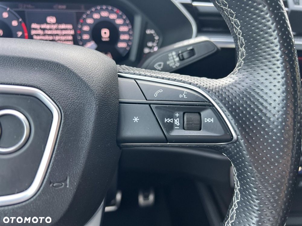 Audi Q3 - 24