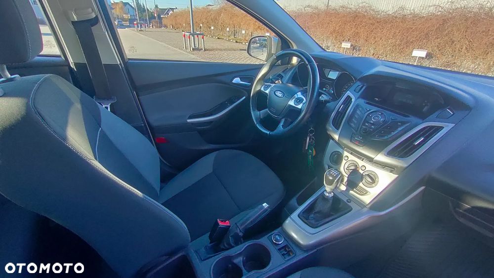Ford Focus 1.6 TDCi Edition - 17