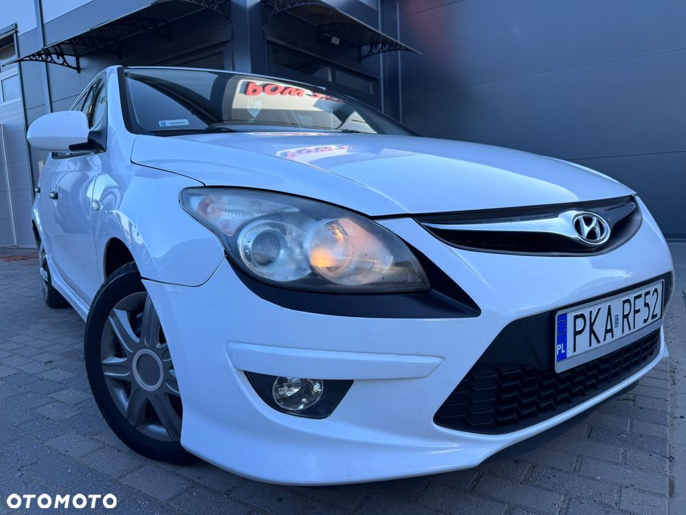 Hyundai i30 1.6 CRDi Base EU5 - 4