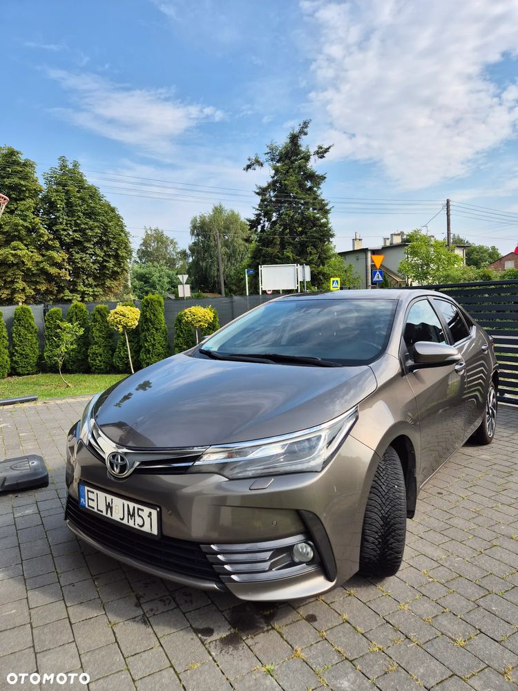 Toyota Corolla 1.6 Executive - 9