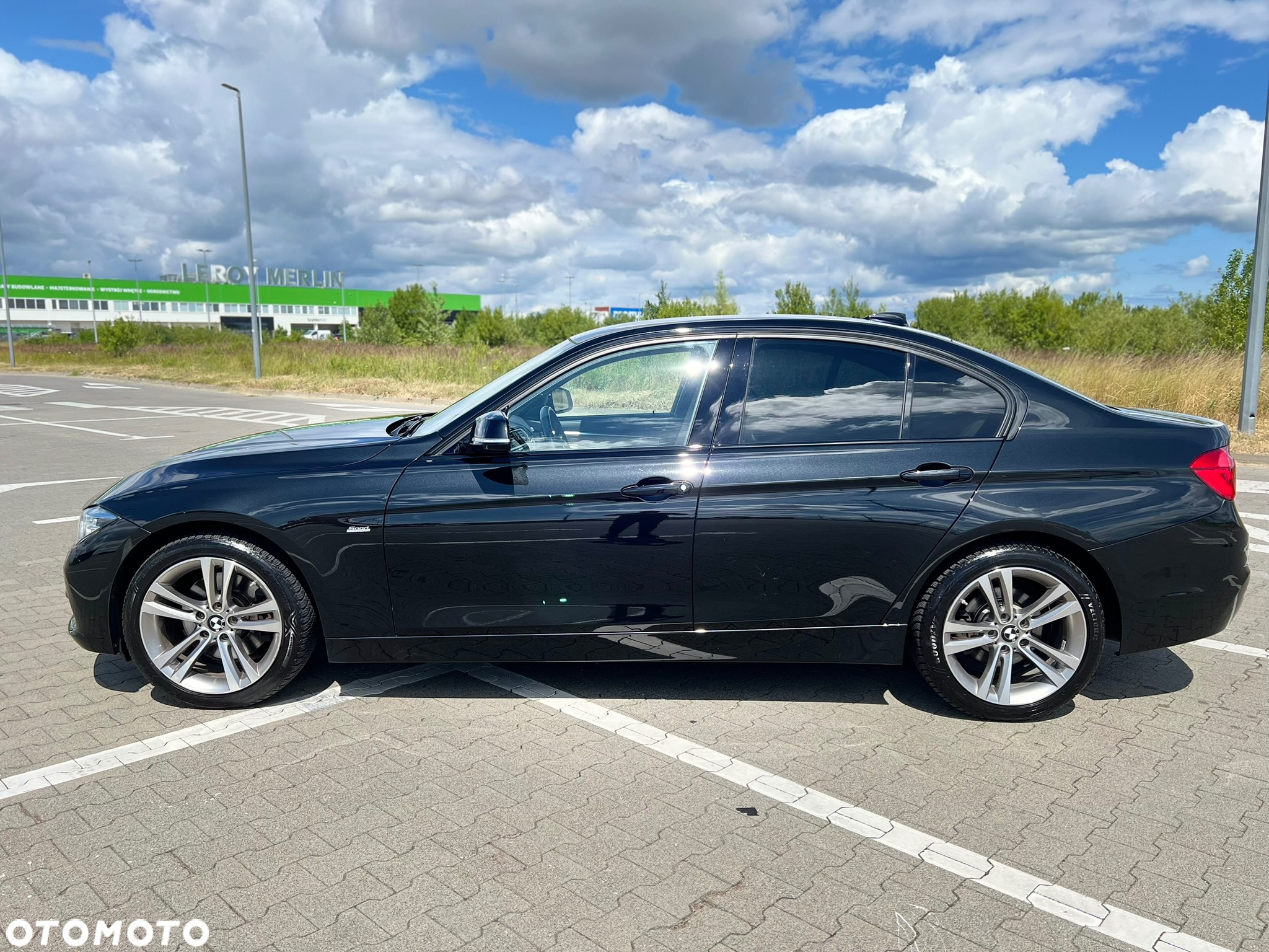 BMW Seria 3 330i xDrive Sport Line - 14