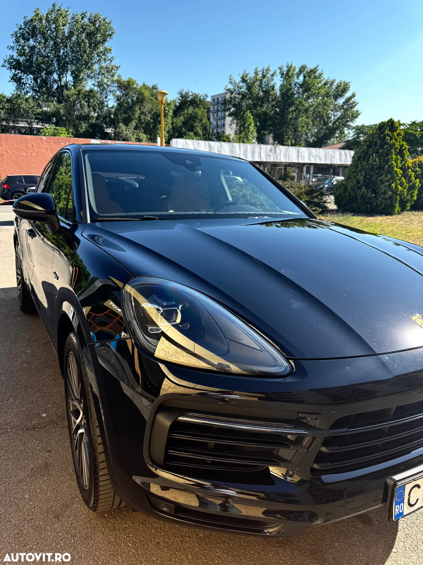 Porsche Cayenne - 4