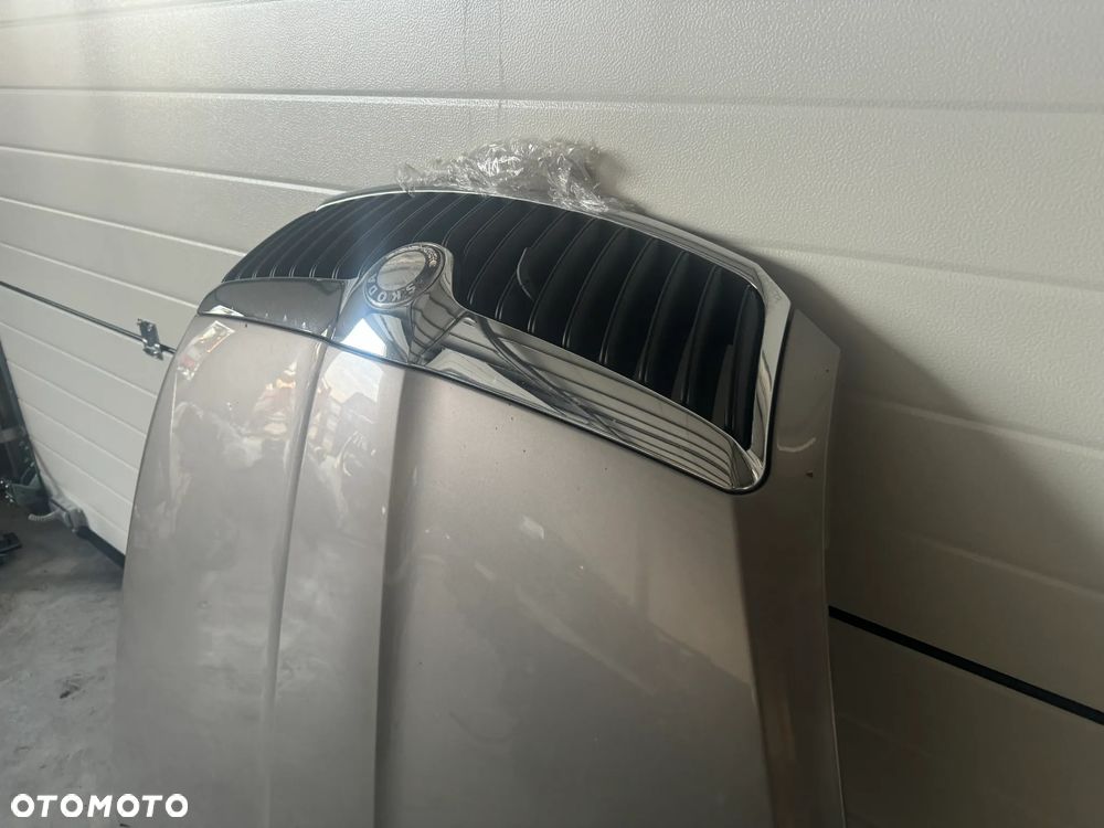 PRZÓD KOMPLETNY ZDERZAK PAS MASKA PAS XENON SKETNY OCTAVIA II LIFT 9202 - 15