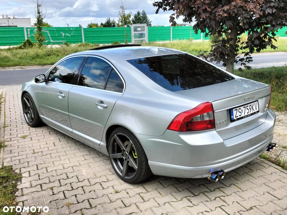 Volvo S80 V8 AWD Summum - 4