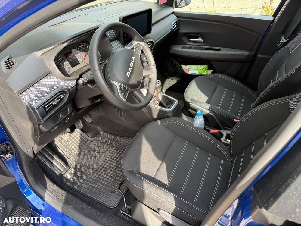 Dacia Logan TCe 90 MT5 Expression - 4