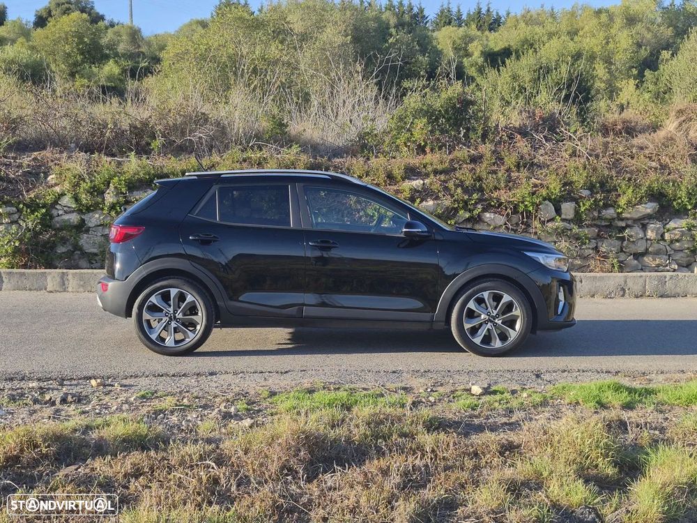 Kia Stonic - 26