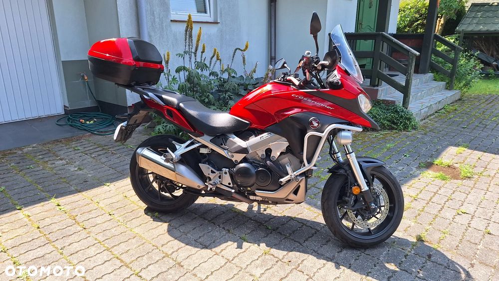 Honda VFR - 1