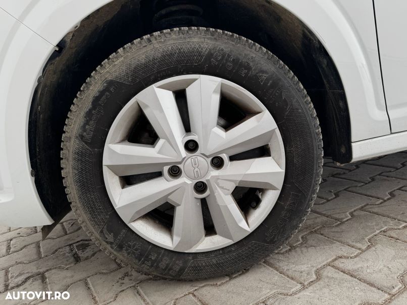 Dacia Sandero TCe 90 MT5 Expression - 6