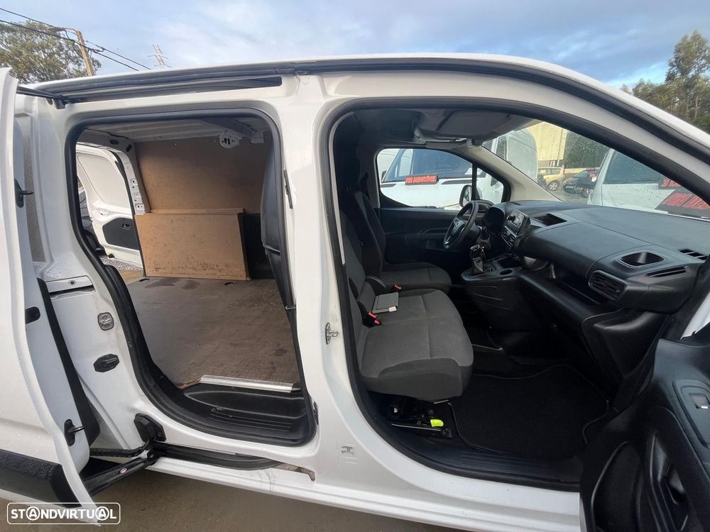 Opel Combo Maxi Longa IVA DEDUTIVEL - 10