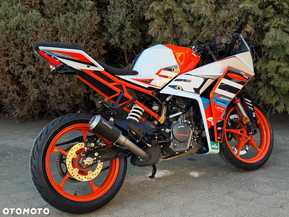 KTM RC 125 - 3