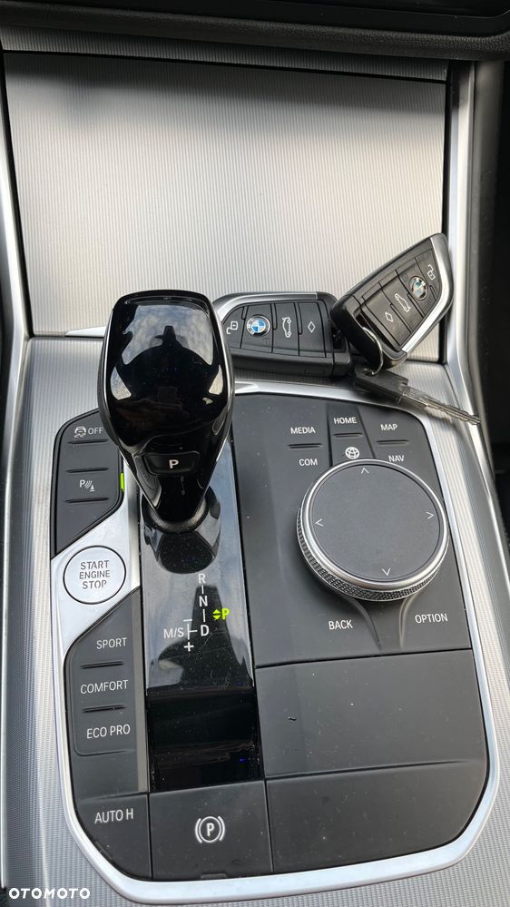 BMW Seria 3 320d Sport Line Sport - 38