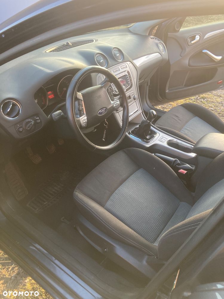 Ford Mondeo 2.0 Platinium X - 7
