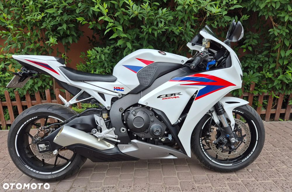 Honda CBR - 1