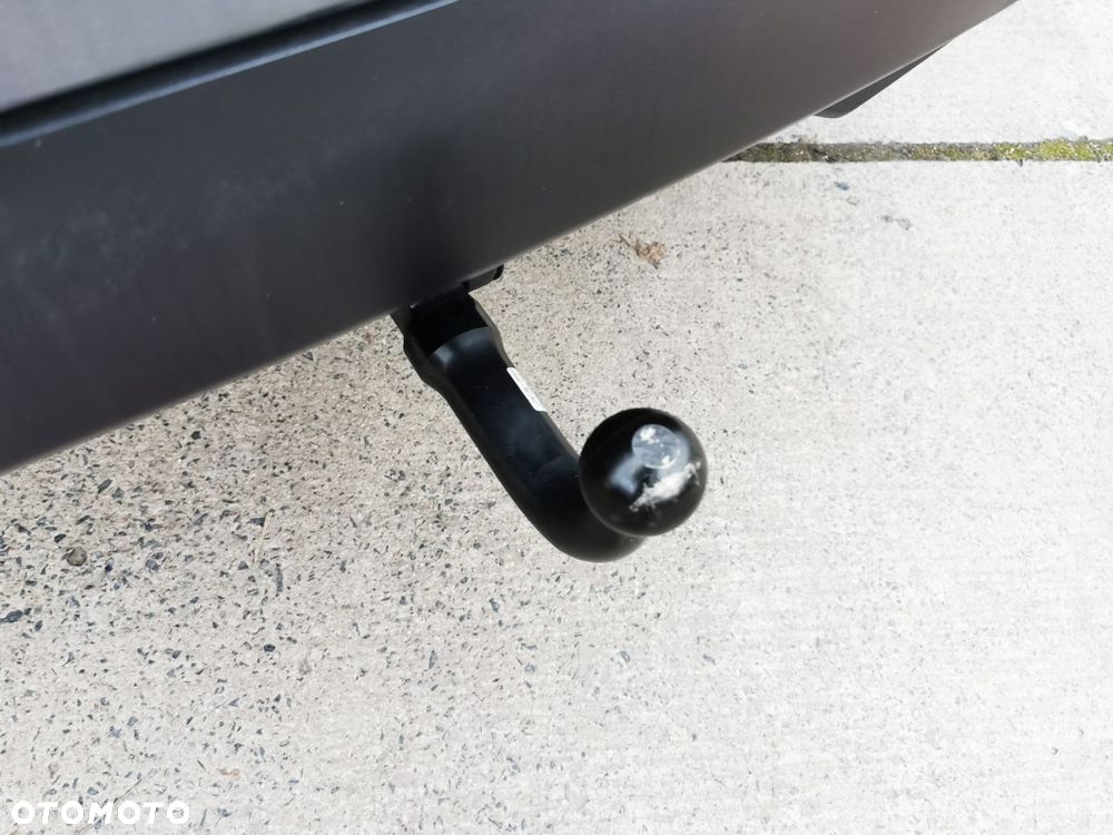 Lexus NX 300h Elite AWD - 30