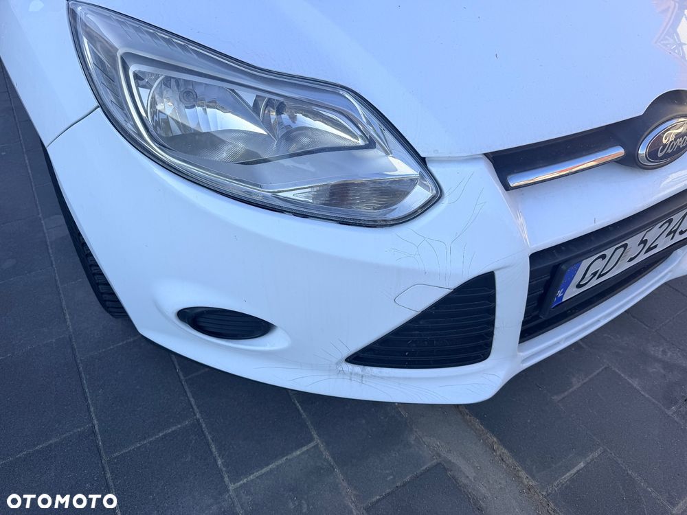 Ford Focus 1.6 TDCi Ambiente - 4