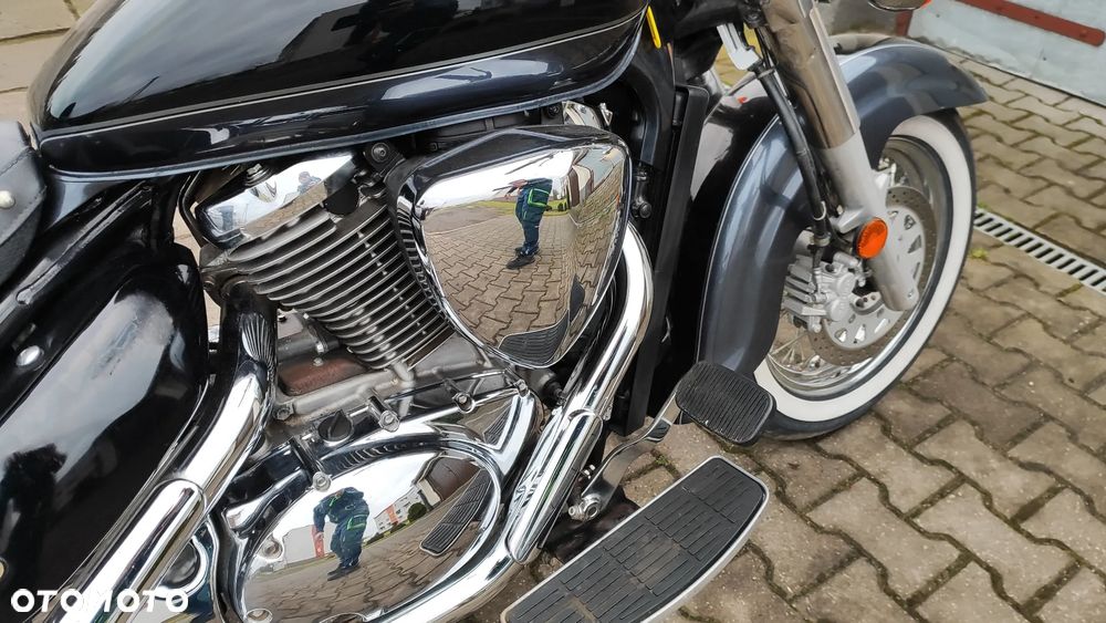 Suzuki Boulevard - 11