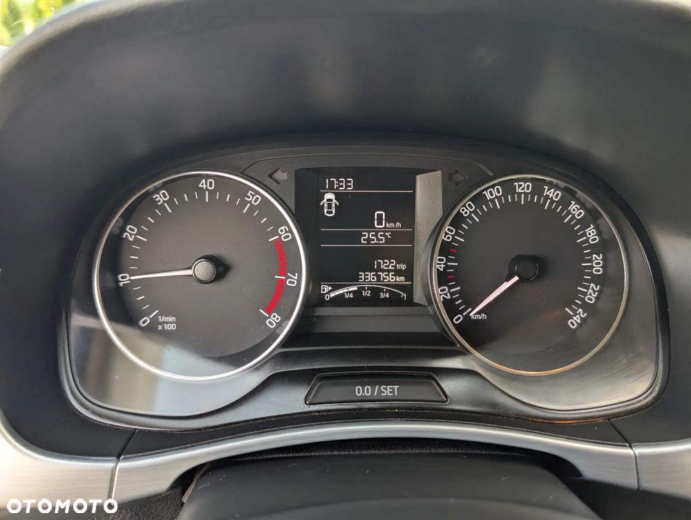 Skoda Fabia 1.0 Ambition - 14