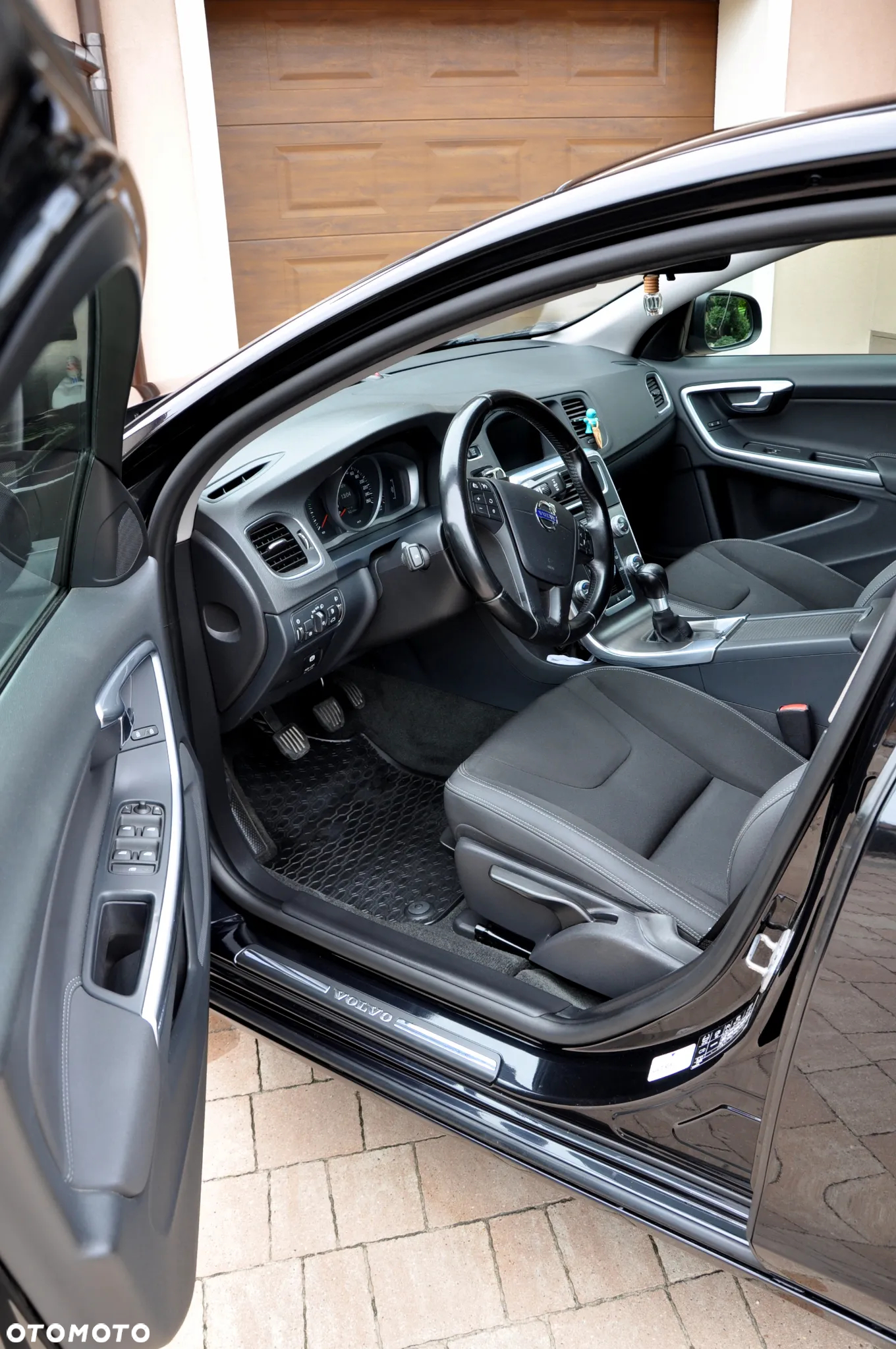 Volvo S60 D2 Kinetic - 22