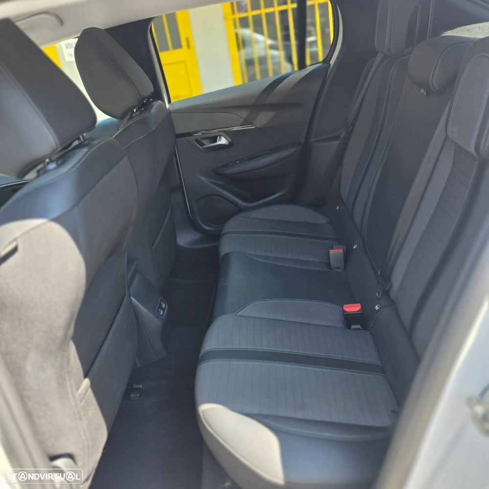 Peugeot 208 1.2 PureTech Allure Pack - 12