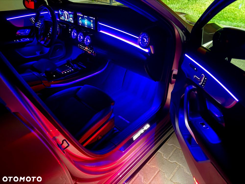 Mercedes-Benz Klasa A 45 S AMG 4-Matic 8G-DCT - 31