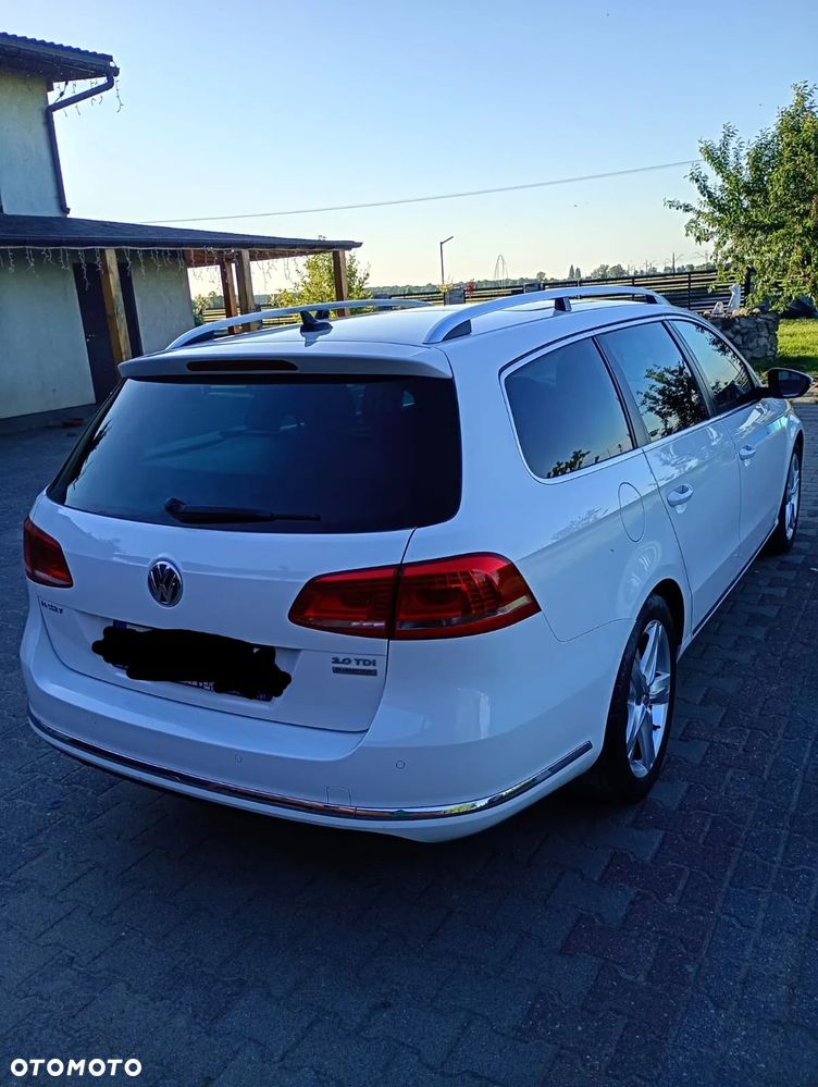 Volkswagen Passat - 3