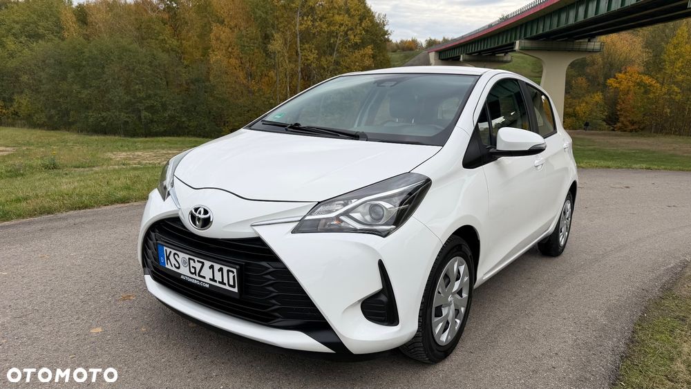 Toyota Yaris - 23