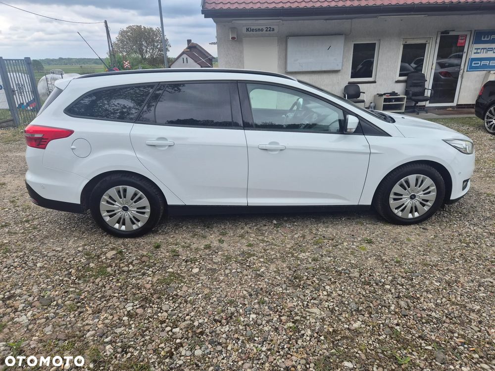 Ford Focus 1.0 EcoBoost Start-Stopp-System SYNC Edition - 4