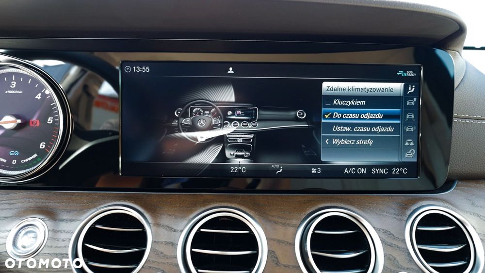 Mercedes-Benz Klasa E 300 de 9G-TRONIC Exclusive - 24