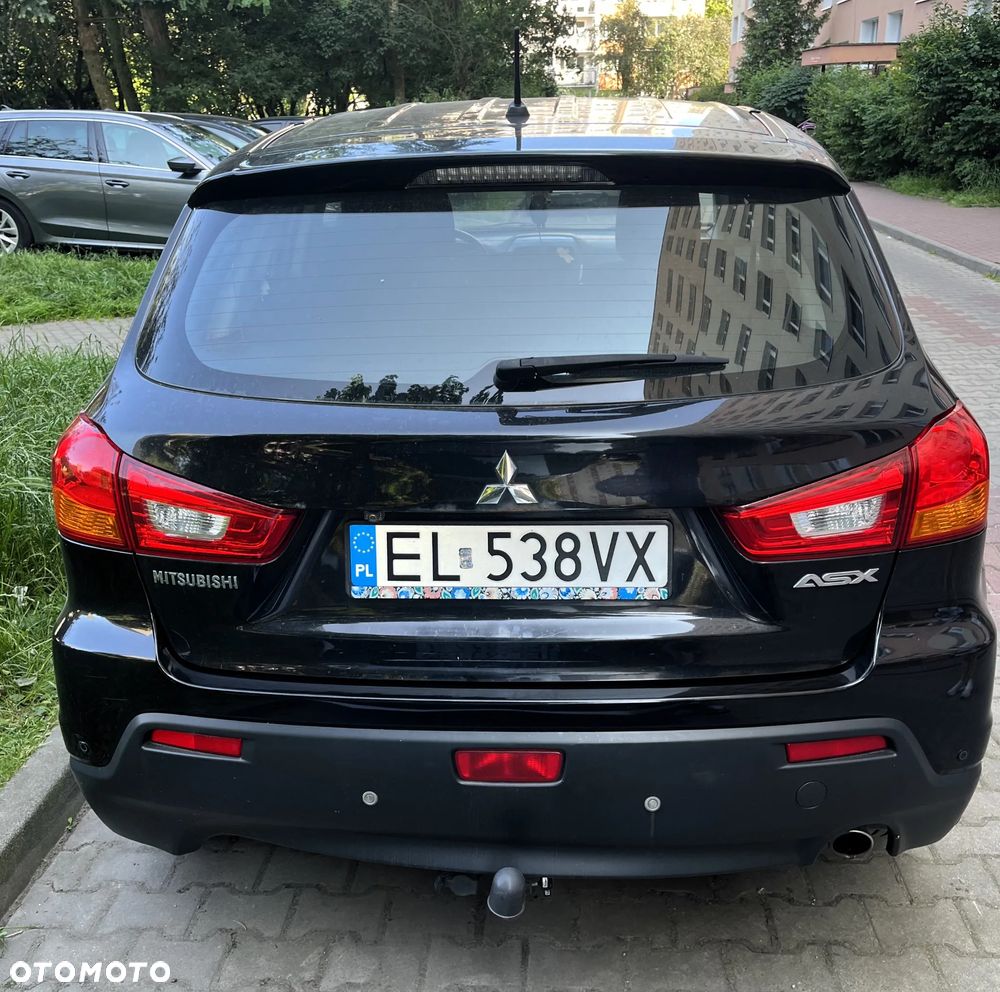 Mitsubishi ASX - 4