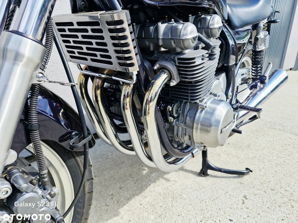 Kawasaki Zephyr - 6