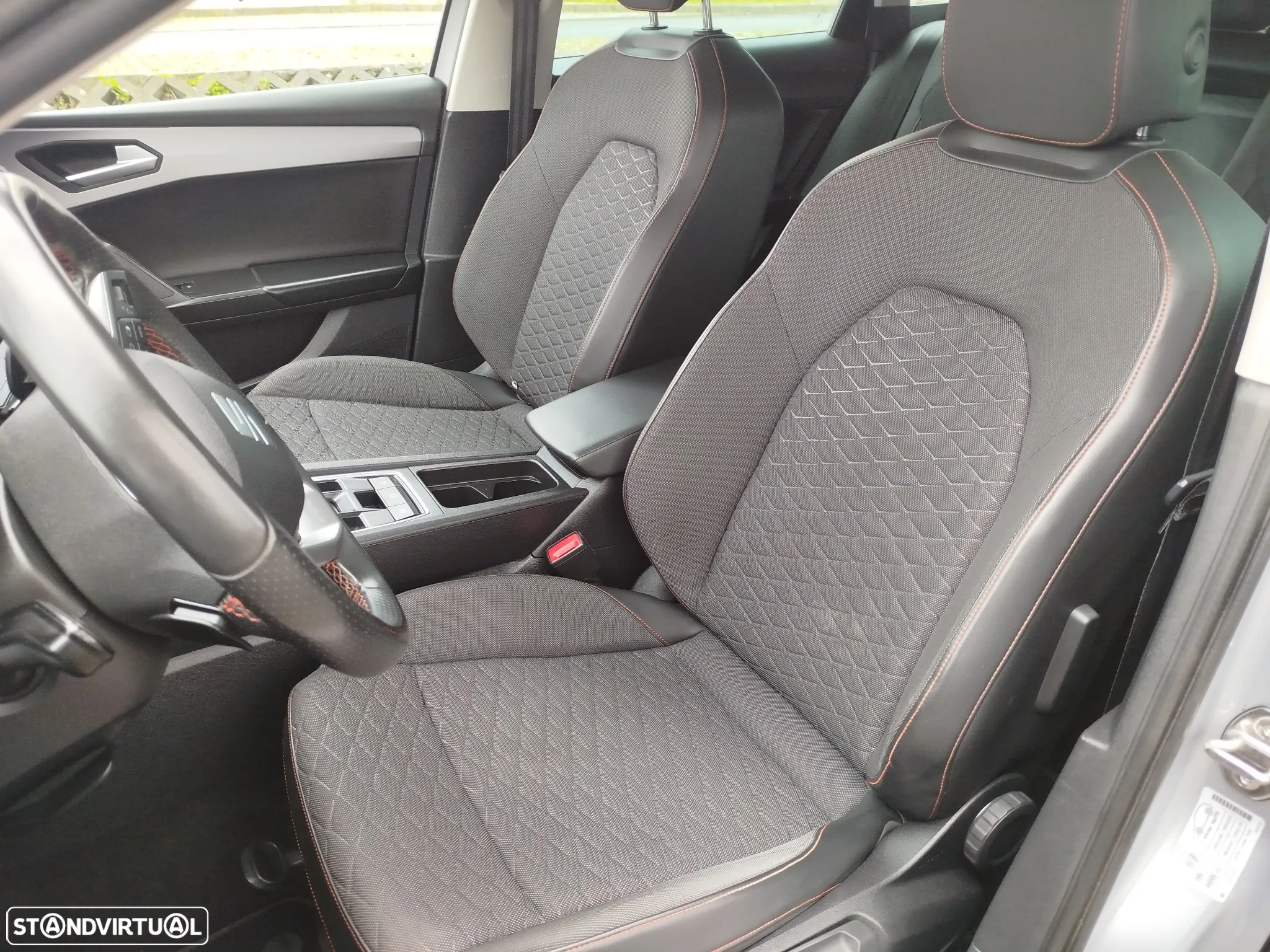 SEAT Leon ST 2.0 TDI FR DSG - 21