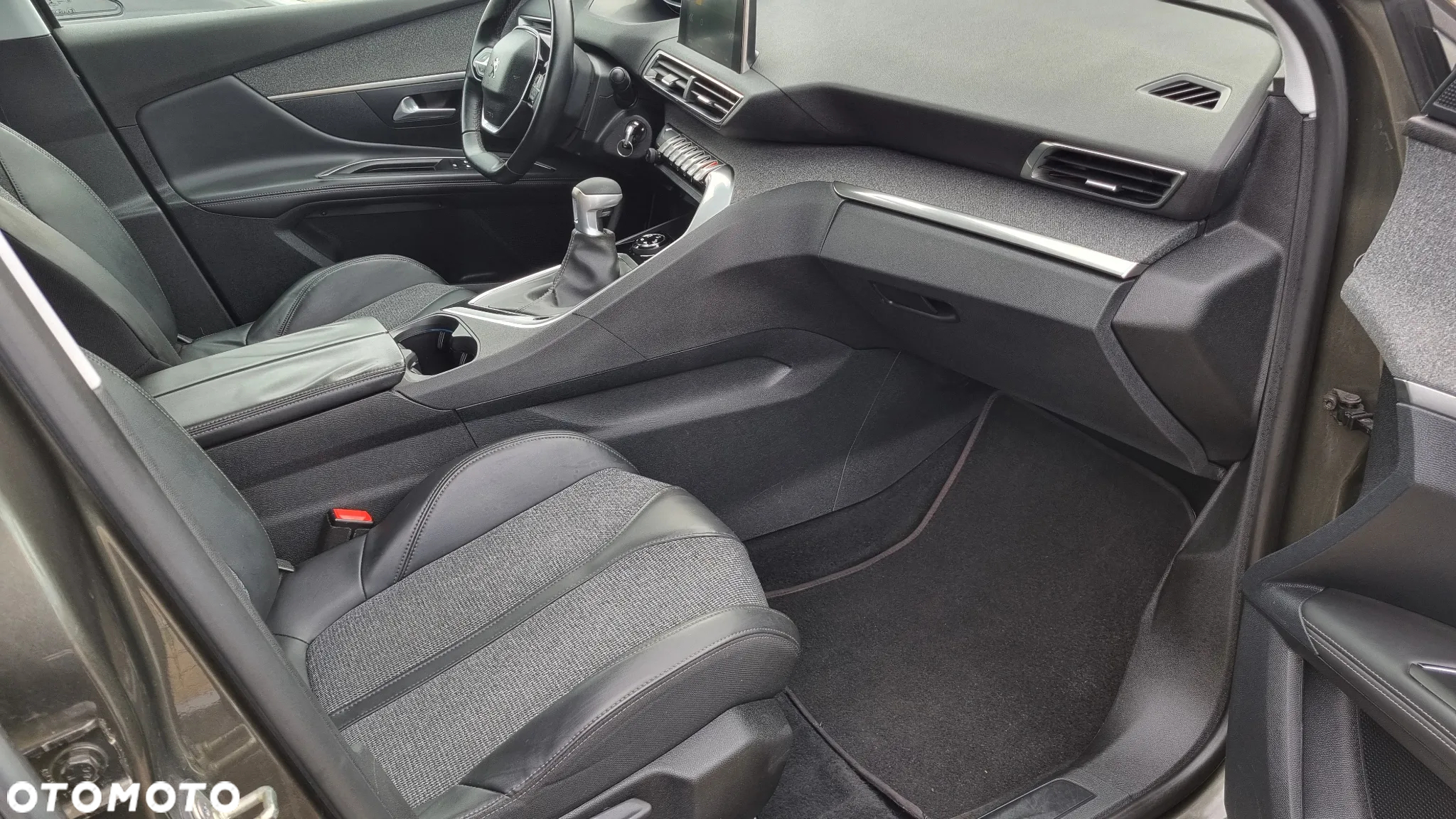 Peugeot 3008 HDi FAP 115 Allure - 13