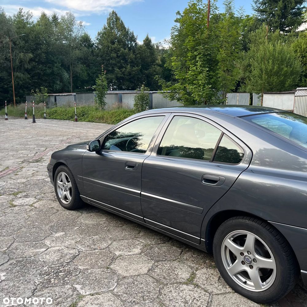 Volvo S60 - 2