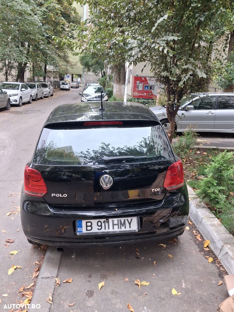 Volkswagen Polo 2011 photo 2