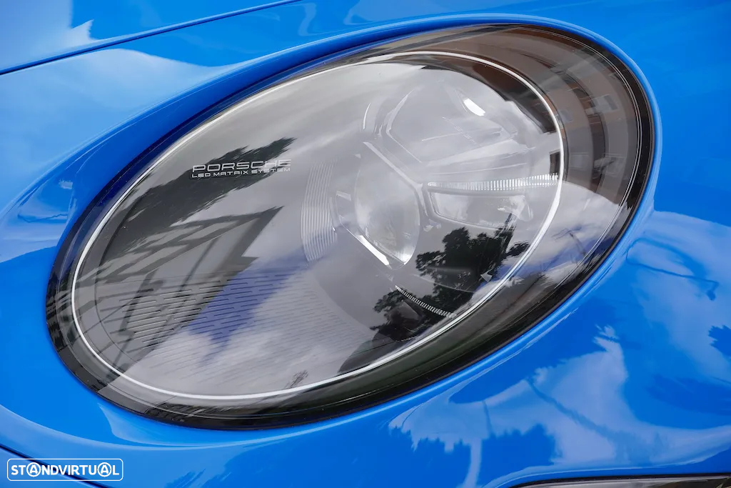 Porsche 911 (992) Carrera 4 GTS PDK - 10