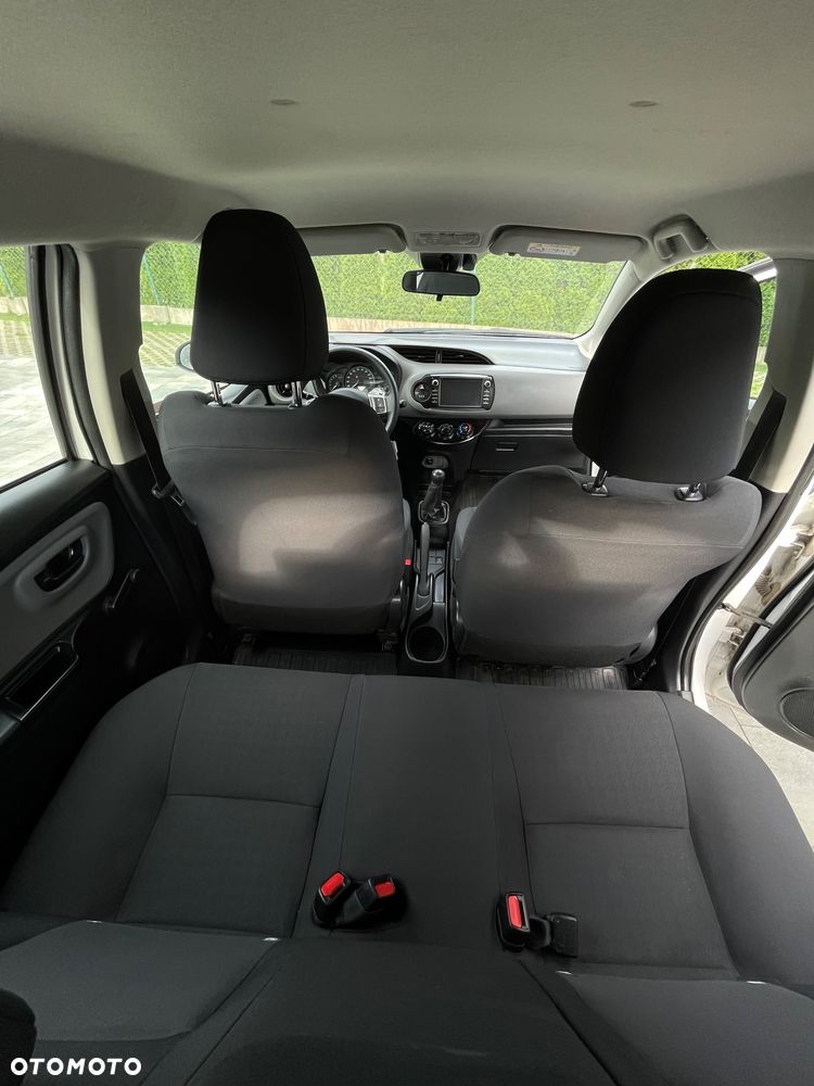 Toyota Yaris 1.5 Active - 10