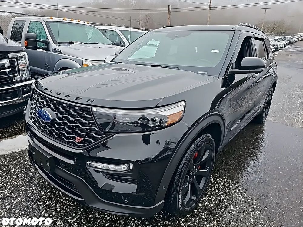 Ford Explorer - 2