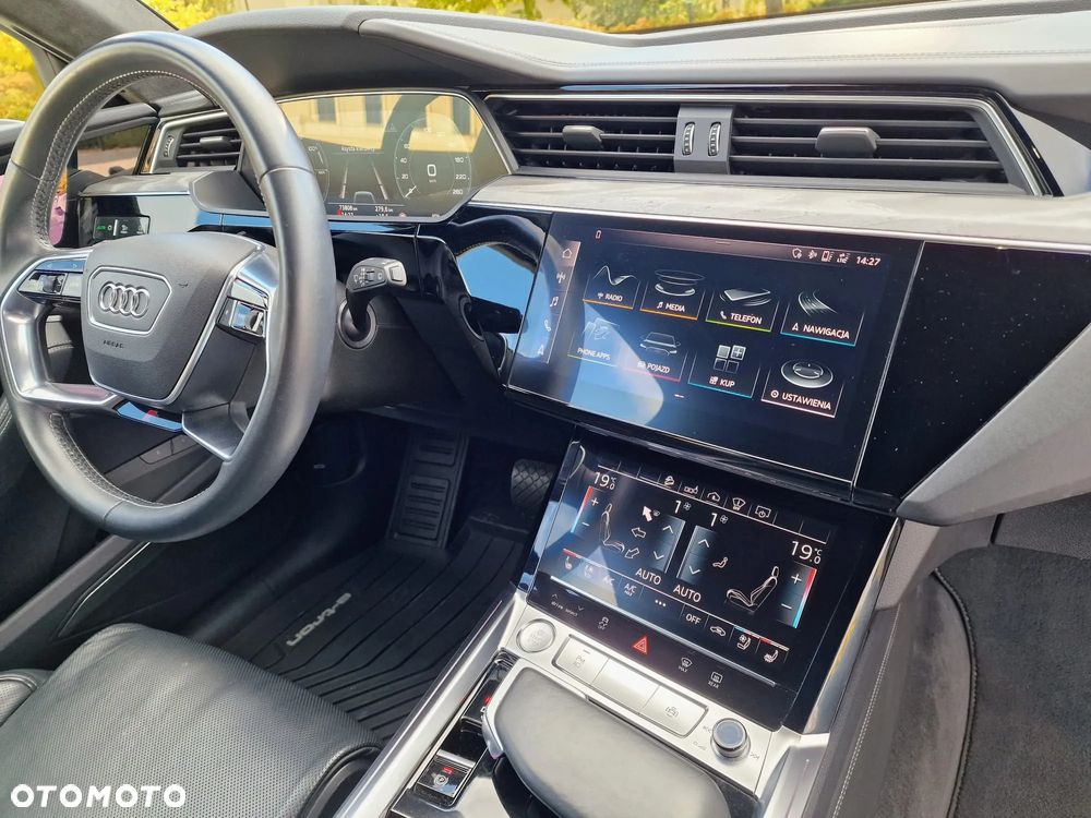 Audi e-tron 55 Quattro S Line - 9