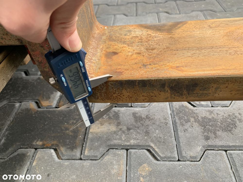 Pozycjoner z widłami teleskopowymi Durwen ZVP-S-TGZ.35.1350 ID OS995 - 8