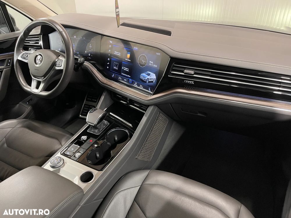 Volkswagen Touareg V6 TDI Elegance - 9