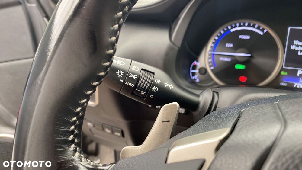 Lexus NX 300h F Impression AWD - 25