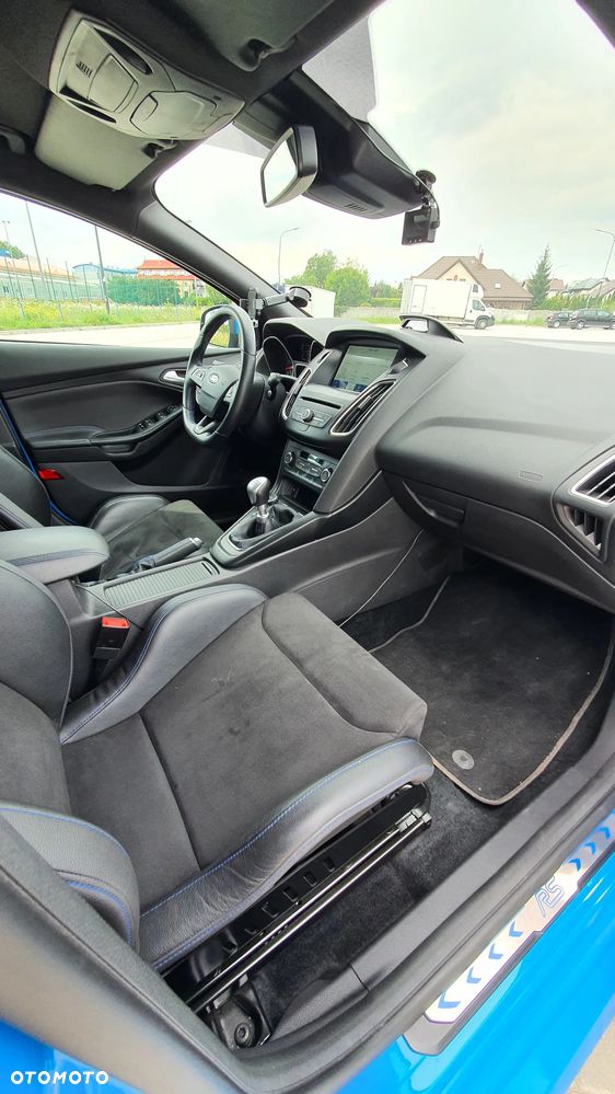 Ford Focus - 11