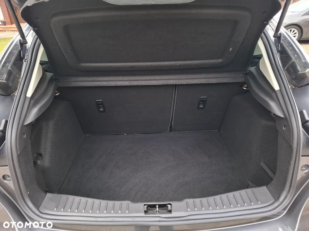 Ford Focus 1.0 EcoBoost Titanium - 26